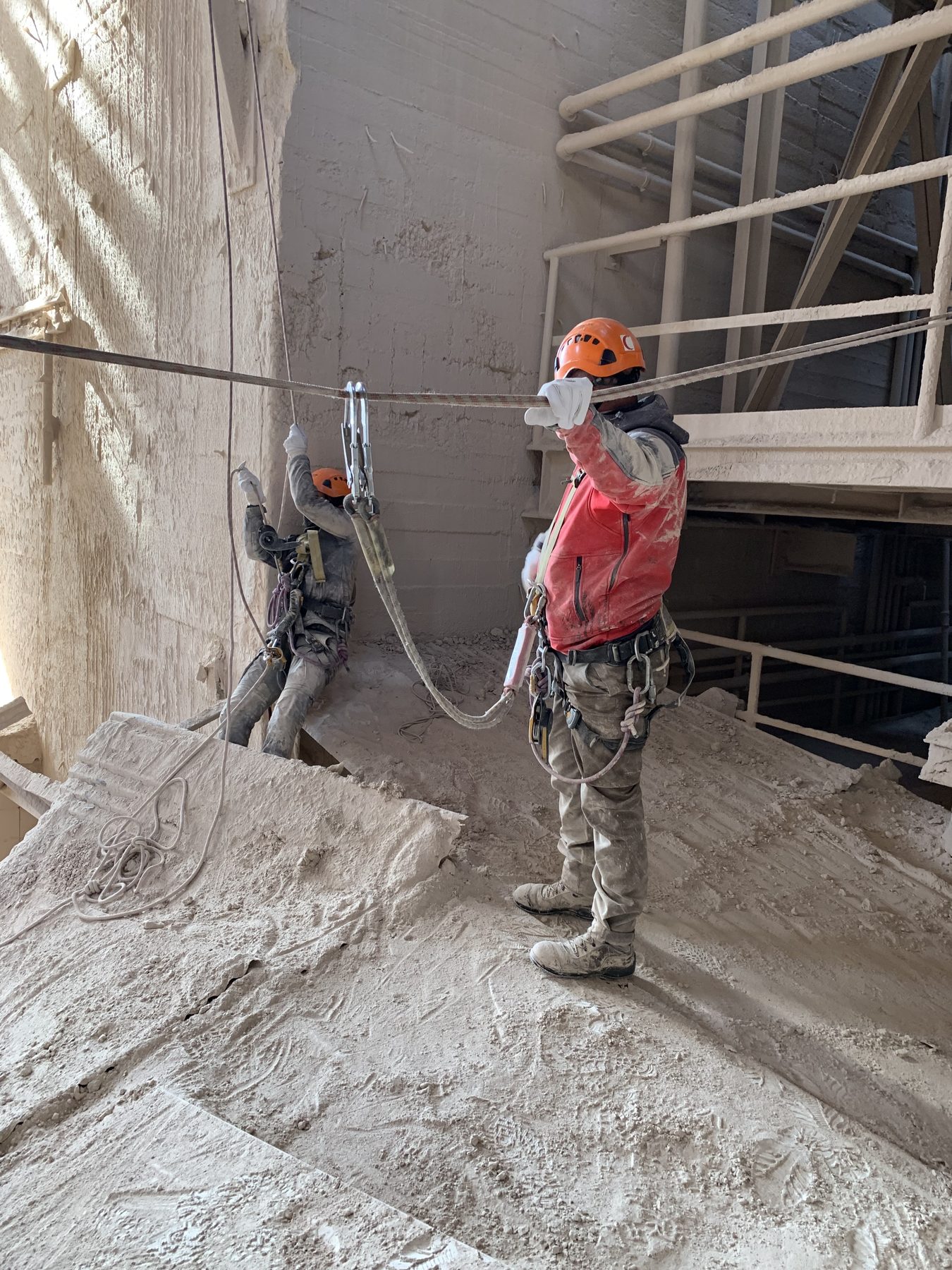 Industrial rope access at the Aslan Çimento / OYAK cement plant