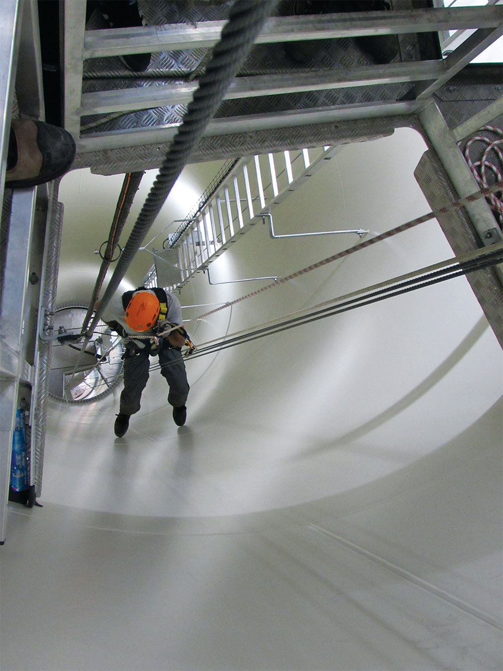Rescue Training in Confined and Limited Spaces