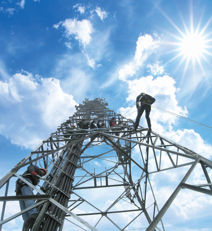 Specific Safety Training for Working at Height for Communication Technology Sector